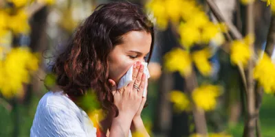 Naso chiuso: allergia, raffreddore o entrambi?